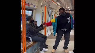 Mr Boris Becker prank les anglais dans le métro 