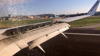 Boeing 737-8 Landing at Bologna, Italy - Ryanair