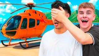 Overrasker fremmede med helikopter!