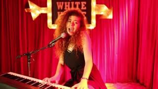 Lesly Reynaga - Silent Film [Official Video]