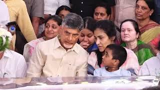 Nara Chandrababu Naidu Paid Last Respects to #NandamuriTarakaRatna | #RIPTarakaRatna | Shreyas Media