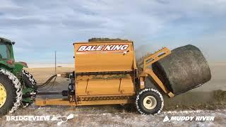 Bale processing machine - Bale King when its cold