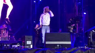 LIL UZI VERT PERFORMS FUTSAL SHUFFLE (DANCE) LIVE AT ROLLING LOUD LA