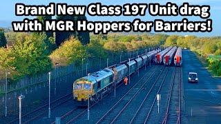 BRAND NEW Unit drag with MGR Hoppers for Barrier Coaches!! Donnington RFT 17/10/22 Class 197