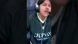 Gravity qui trash talk Apex: "T'ES NUL FRERE T'ES NUL!!"