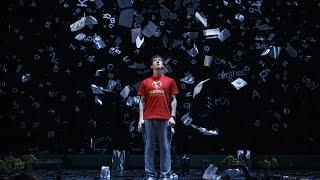 #BuzzNow: CURIOUS INCIDENT's Broadway Closing