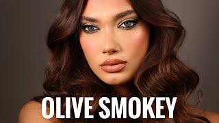 OLIVE Green Smokey Eyes Makeup Tutorial & Trying New Products | Claudia Neacsu