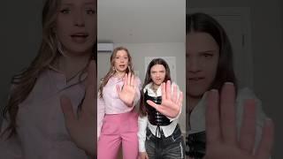 Poli и Мария Янковская танцуют девчачий чат