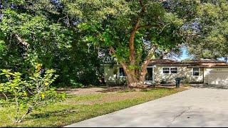 945 MONTICELLO BOULEVARD N, ST PETERSBURG, FL Presented by Brad Bohnert.