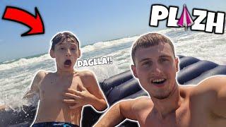 U MBYT RENISI NGA DALLGËT !!  VLOG NE PLAZH