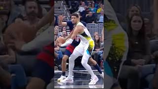 NBA | Tyrese Haliburton SHOWING OFF HIS INSANE PASS SKILLS‍ | #shorts #nba #basketball