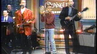 The Monkees perform on the Rosie O'Donnell Show (1996)