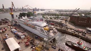 Cruise Ship time lapse - Extension of Braemar at Blohm+Voss