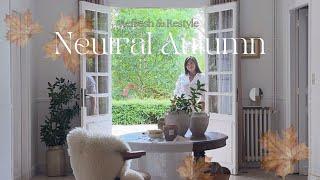 Country home in France | Neutral aesthetic | What’s in our walls? | Foyer makeover