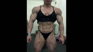 Muscle Woman - Anastasia Leonova  #girlswithmuscles  #biceps #shorts #ifbbprobodybuilding #fbb