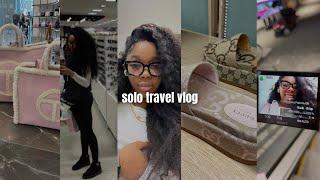 solo travel vlog : day 1 ,, Toronto x travel x shop