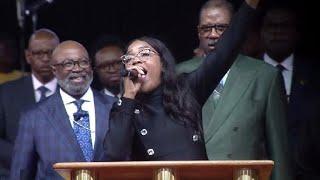 Evangelist Sheree Andrews Preaching Wednesday Night Service 116TH COGIC Holy Convocation!