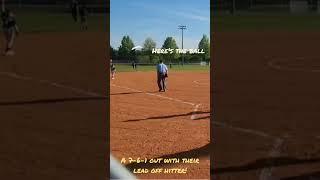 A 7-6-1 out with their lead off hitter. They didn't expect that! #8UGirlsSoftball #softball