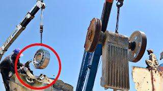 Amazing Works Jaw Crusher Machine Bearings Replacement  || How To Replace Bearings