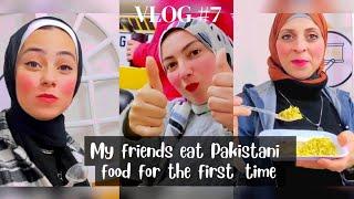 my class fellows eat Pakistani biryani/golgapy first time |a wonderful day in my life| vlog#7