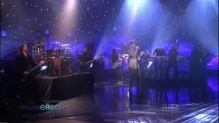 Rihanna - Rude Boy (Live on Ellen 02-15-10)