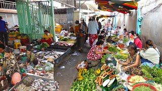 Walk Around Cambodian Market Food Tour In Phnom Penh city  - Market Show