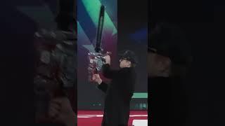 Elon Musk wields chainsaw at CPAC