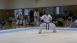 Ryuko kata 型・龍虎（リュウコ）Rybin Evgeny Russia Okikukai リュウビン・エフゲニー（ロシア沖空会) / Budokan Okinawa city 沖縄市武道館