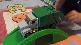 Playing with our Battat Driven Recycling Truck