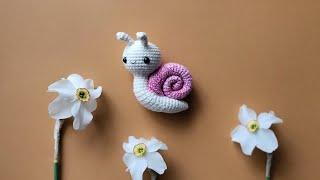 how to crochet a SNAIL,  part 1