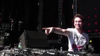 Hardwell live at Ultra Music Festival - HD Broadcast by UMF.TV (FREE LIVESET DOWNLOAD!)