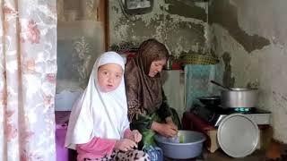 Aminzada family| فامیل امین زاده پختن برانی کچالو برای خانواده #viralvideo #trending #afghanistan