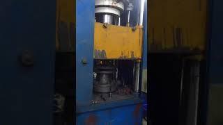 Hydraulic drawing press 1 | Mechgineers