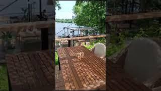 Большая летняя веранда у воды ресторана Берег Москва #ресторан #веранда #restaurant
