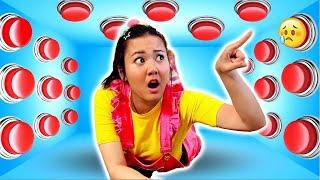 Ellie and Jimmy Play DIY 100 Button Challenge!  | Ellie Sparkles | WildBrain Zigzag