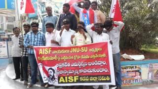 MAK ONLINE NEWS CAPTURE THIS VEDIO BY SHAIK SHAVALI AISF NIRASANA AT ONE TOWN GANDHI POMMA