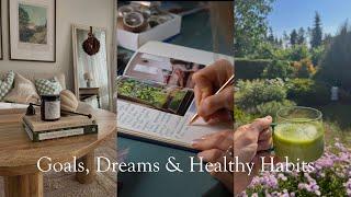 Creating My New Year Vision Journal of Goals, Dreams & Healthy Habits