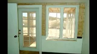 Old abandoned farm house in middle of Arizona desert, exploration of deserted ranch home in AZ