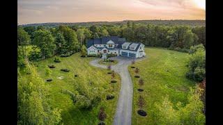 Modern Farmhouse | 442 Joppa Hill Road | Bedford, NH | Real Estate