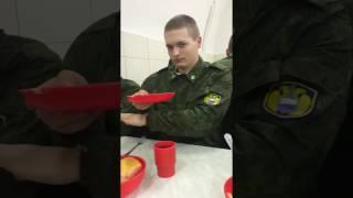 Фокусы в армии (с пюрешкой) / Magic in Russian Army