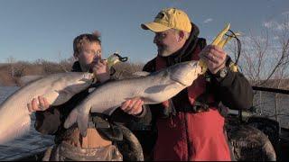 Catching catfish with kids in a winter flood!