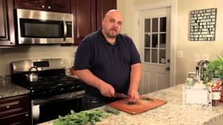 Quick Tips for Chopping Herbs - Footprints® Plants