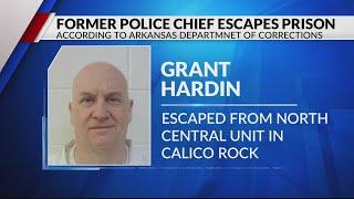 Former Benton County police chief escapes north Arkansas prison