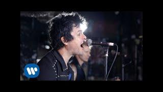 Green Day - Revolution Radio (Official Music Video)