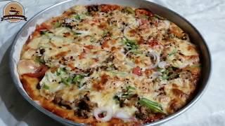 Pizza // Spicy Chicken Tikka Pizza by The Art of Cooking