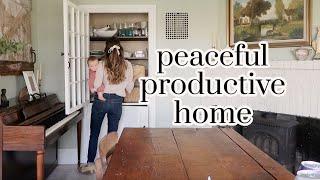 Organizing & decluttering our cottage home (for simplicity & peace)