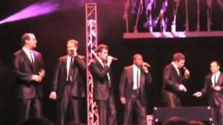 Straight No Chaser - "Joy To The World" - Reading