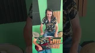 the ventures wipe out short
