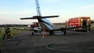 An 80-year-old woman performs emergency plane landing in US