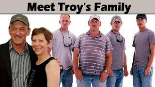 Who are Troy Landry's Wife & Sons? His Married Life & Family Life in Detail